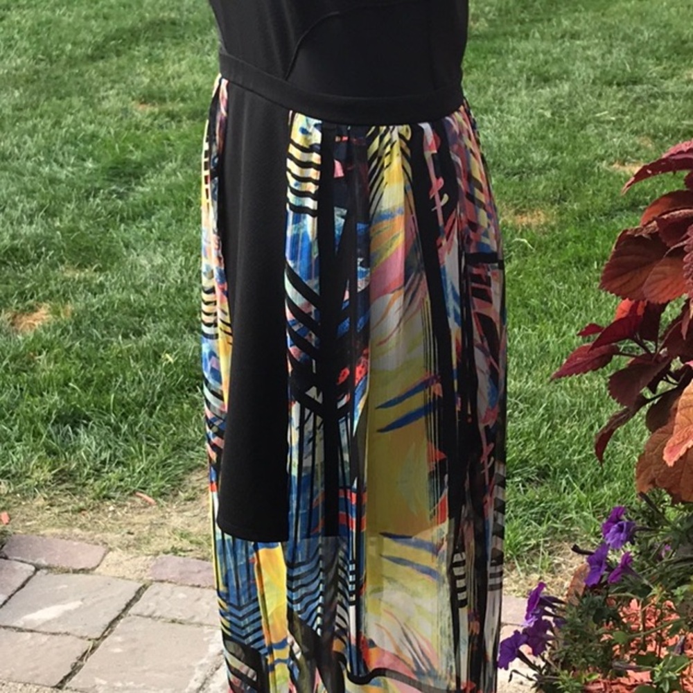 ‼️SOLD‼️Material Girl Walk-Through Bodycon Dress - Picture 5 of 8